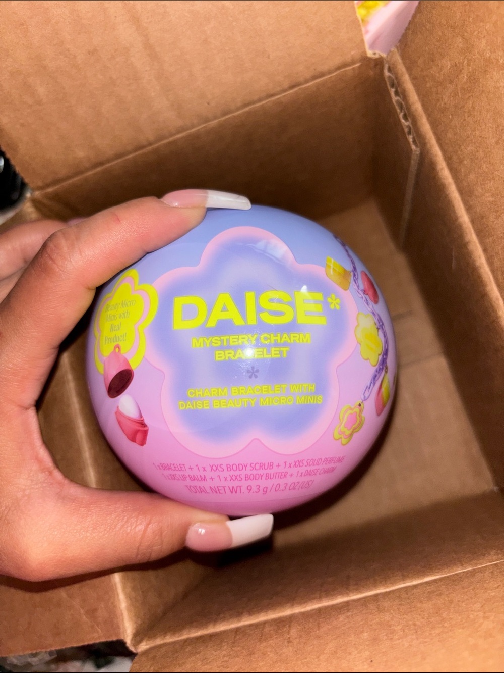 ✨DAISE* Mystery Charm Bracelet & Mini Body Care Set - LAST BALL AVAILABLE ✨